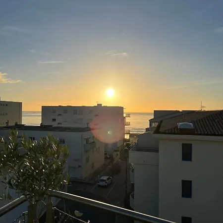 Le Bruit Des Vagues B408 Apartment